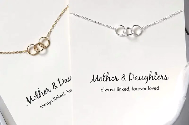 petals_thebookreview