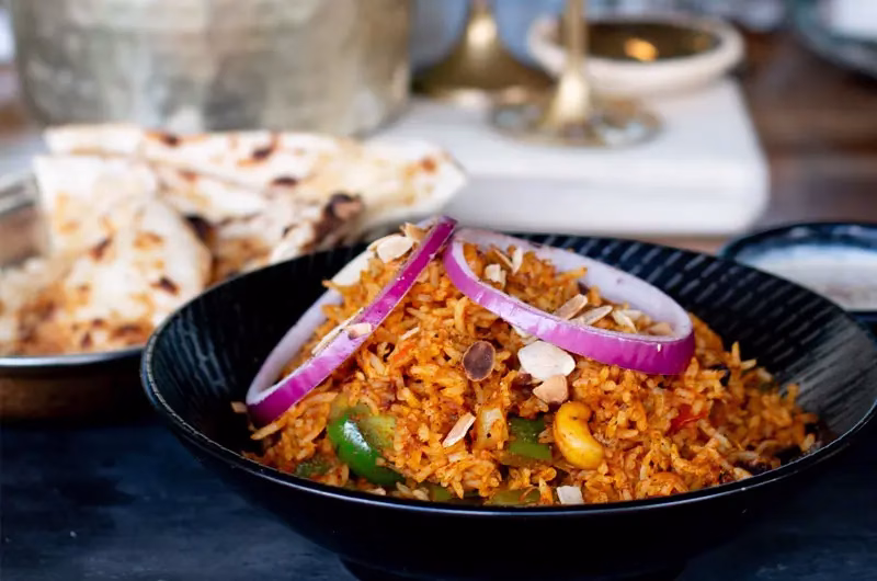 thebookreview_MUMTAJ3