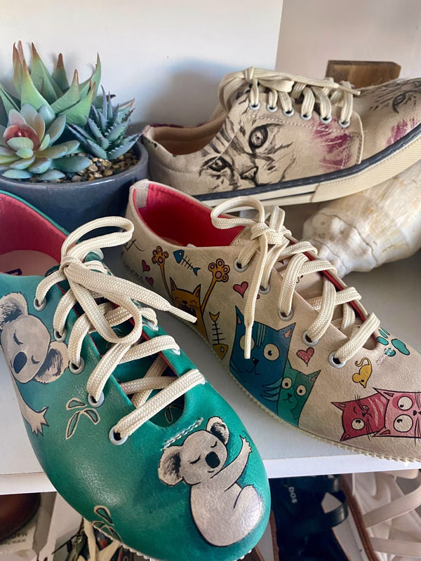 SHOES-FROM-ELLAF_thebookreview